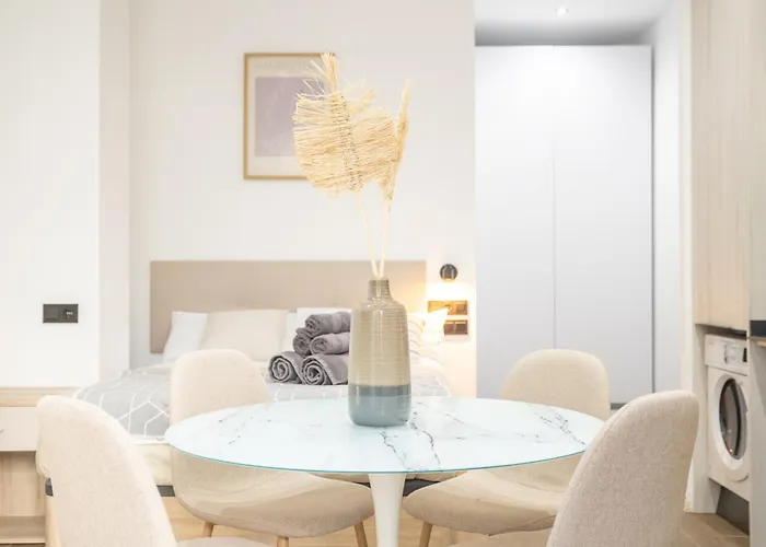 Flats - Exclusiva, Junto Al Roig Arena Apartment *